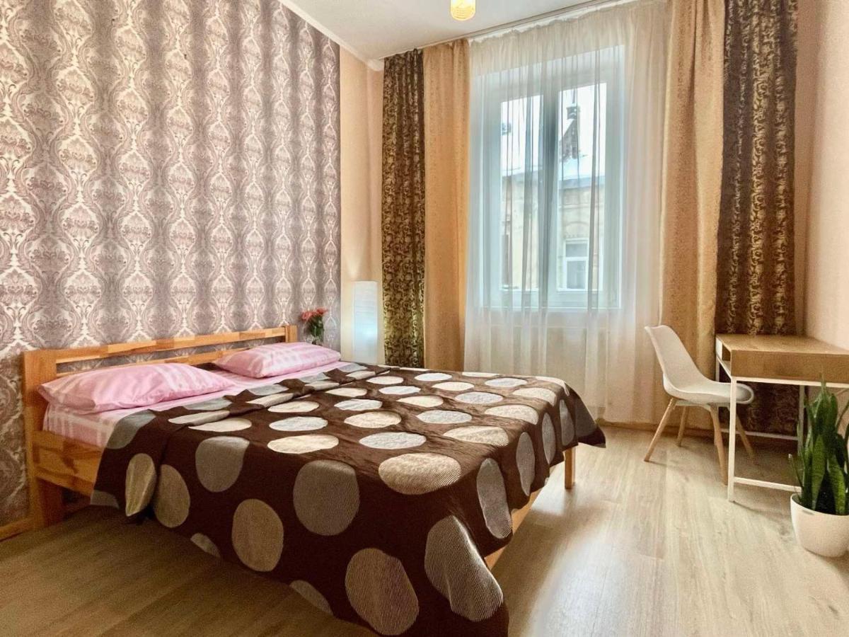 Крехівська 5,Апартаменти В Центрі, Дві Спальні Львов Экстерьер фото