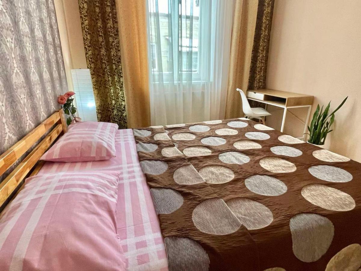 Крехівська 5,Апартаменти В Центрі, Дві Спальні Львов Экстерьер фото