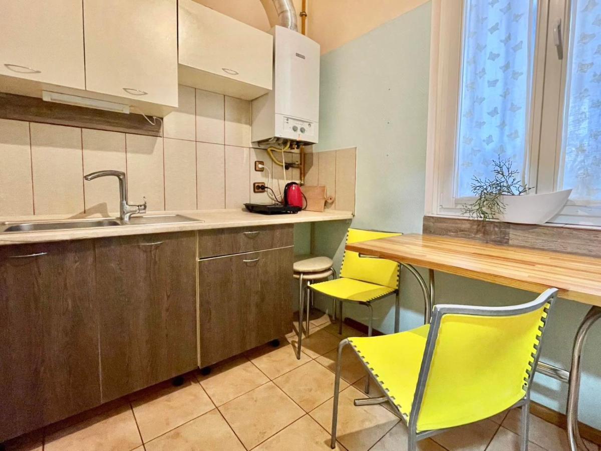 Крехівська 5,Апартаменти В Центрі, Дві Спальні Львов Экстерьер фото
